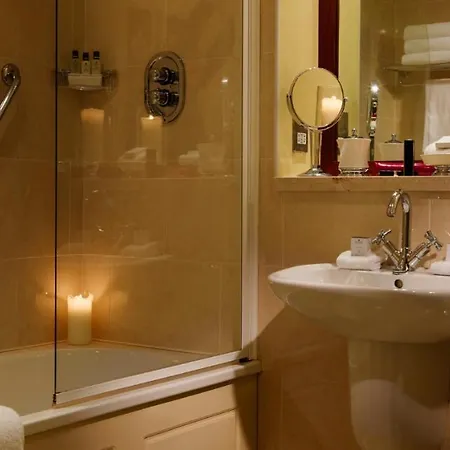 Hotel Brook Lane 4*