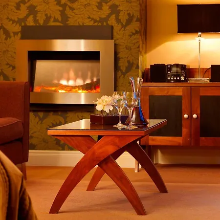 Brook Lane 4* ケンメア