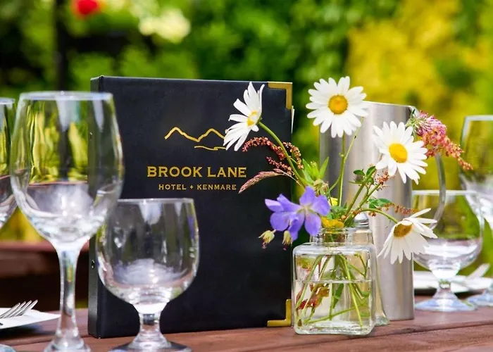 Brook Lane Отель